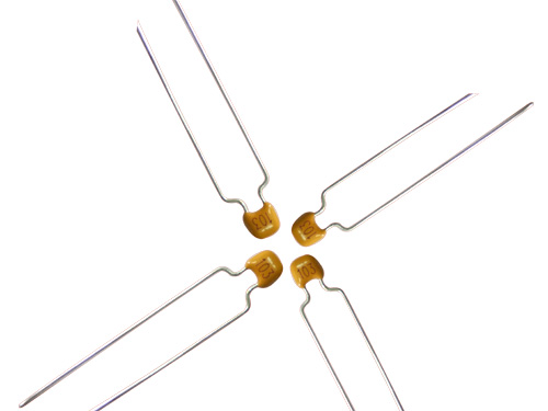 鶴壁開發(fā)區(qū)年產(chǎn)4萬套電力金屬化薄膜電容器項(xiàng)目投產(chǎn)